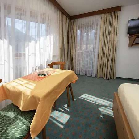 Gaestehaus Marco 3* ゼルデン